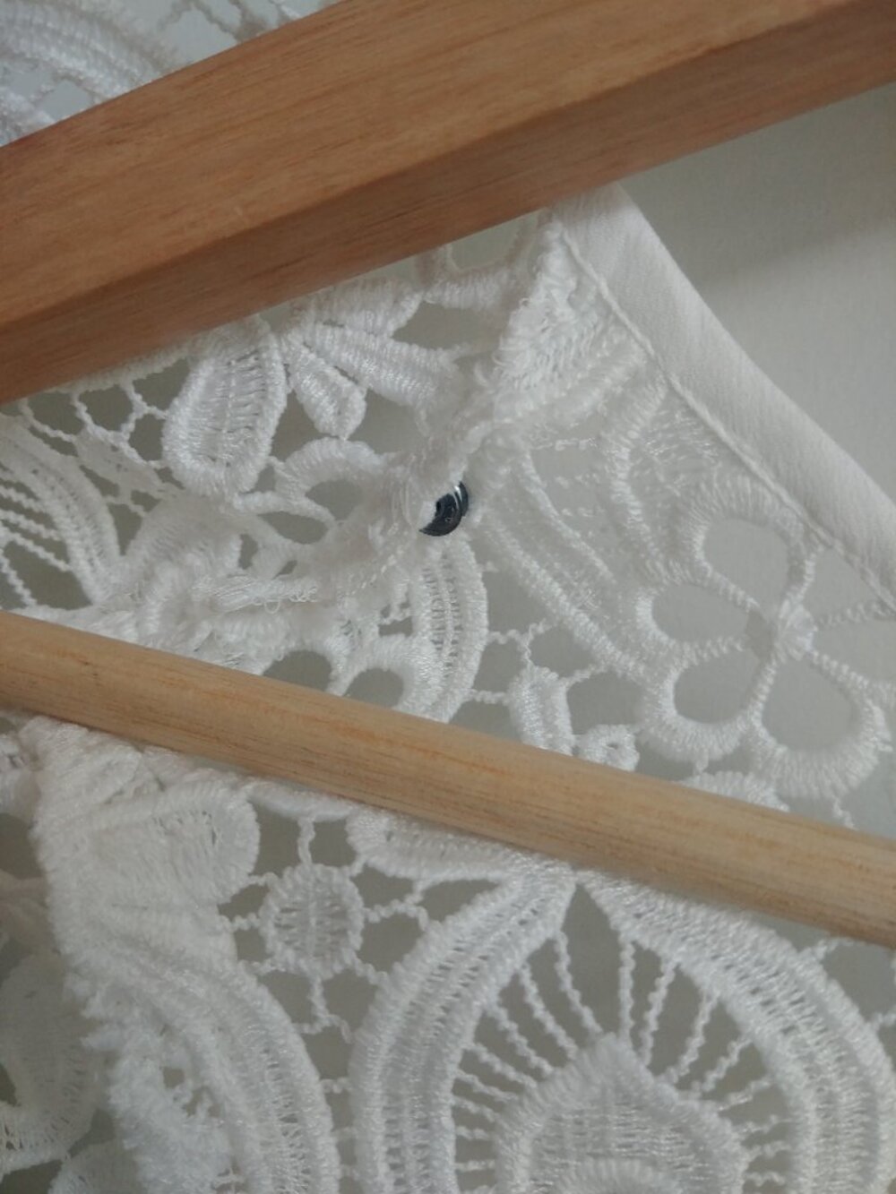 Club Monaco size 8 white cutout lace mini dress sheer - Picture 8 of 16